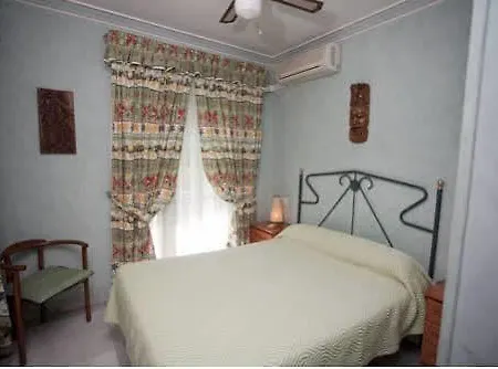 Almijara Szálloda Nerja